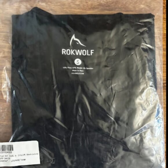 Rokwolf Lounge Tank in Black Beauty - Picture 3 of 3